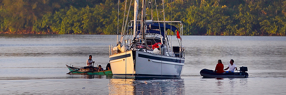 Sailing yacht anchoraged in Lahewa lagoon.