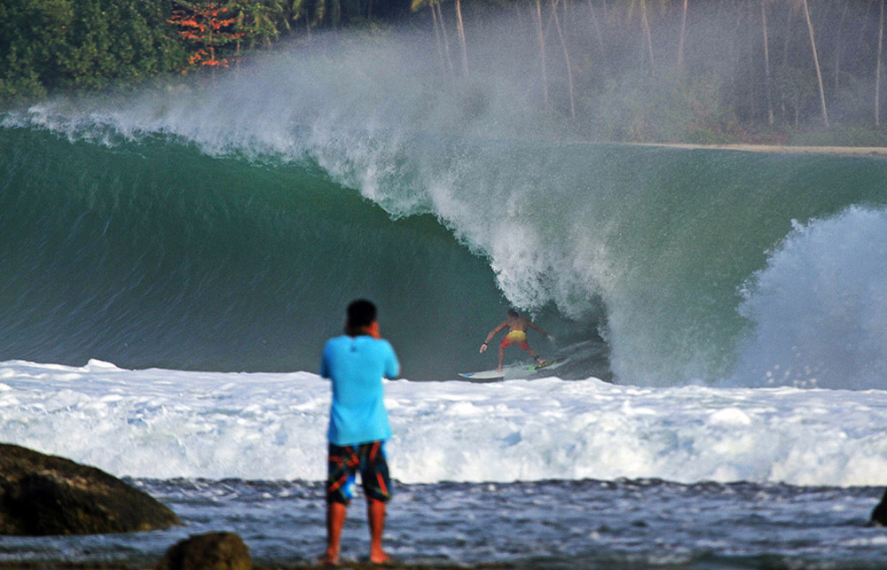 Sorake in Lagundri Bay, South Nias. Photo by Justin Bu'ulolo.