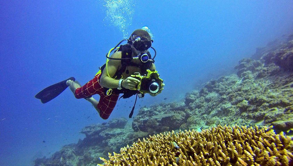 Scuba diving with Marcelo from Puri Asu Resort, currently the only place on Nias that offers Scuba Diving.