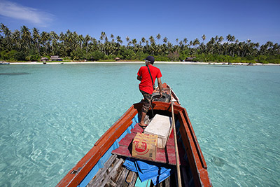 The lagoon on Wunga Island