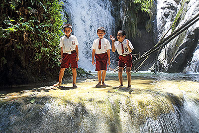 Humogo Waterfall